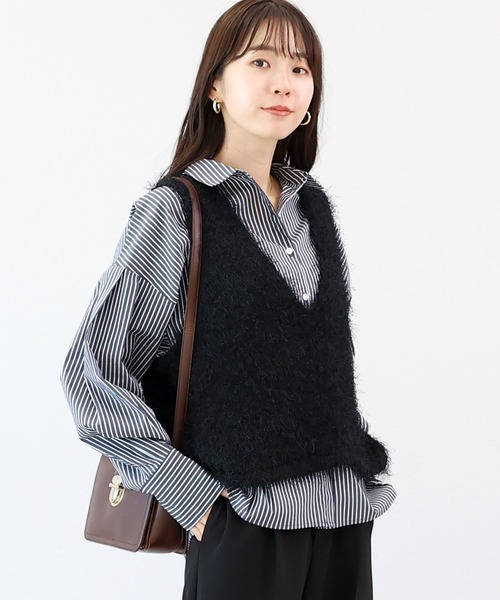 フェザーヤーンVネックニットベスト（ベスト）｜Aletta vita（アレッ