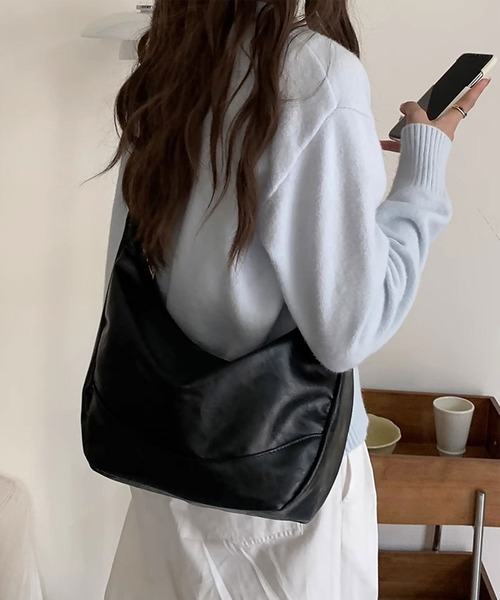 blackdia ocean(ブラックダイヤオーシャン)の「blackdia ocean ハーフムーンショルダーバッグ(ショルダーバッグ・レディース・ブラウン/ブラック・FREE)」の3枚目の写真