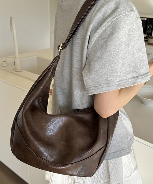 blackdia ocean(ブラックダイヤオーシャン)の「blackdia ocean ハーフムーンショルダーバッグ(ショルダーバッグ・レディース・ブラウン/ブラック・FREE)」の15枚目の写真