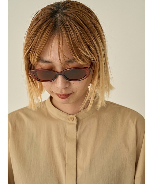 emmi（エミ）の「オーバルサングラス（サングラス・レディース・ブラウン/ベージュ/ブラック・FREE）」の14枚目の写真