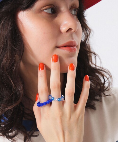 BEAMS BOY(ビームスボーイ)の「丸ビーズ リング 2P(リング・レディース・ブルー/レッド/ホワイト・ONE SIZE)」の5枚目の写真