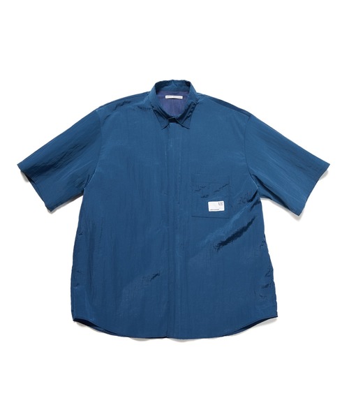 uniform experiment(ユニフォームエクスペリメント)の「CRYSTAL NYLON VENTILATION SHIRT(シャツ/ブラウス・メンズ・ネイビー/イエロー/ブラック/グレー・1/2/3/4)」の4枚目の写真