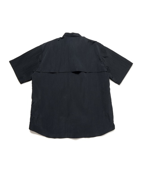 uniform experiment(ユニフォームエクスペリメント)の「CRYSTAL NYLON VENTILATION SHIRT(シャツ/ブラウス・メンズ・ネイビー/イエロー/ブラック/グレー・1/2/3/4)」の11枚目の写真