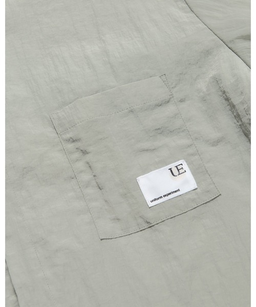 uniform experiment(ユニフォームエクスペリメント)の「CRYSTAL NYLON VENTILATION SHIRT(シャツ/ブラウス・メンズ・ネイビー/イエロー/ブラック/グレー・1/2/3/4)」の21枚目の写真