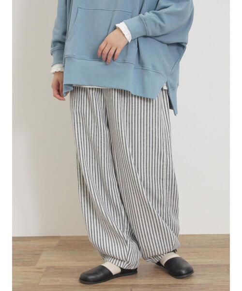 Samansa Mos2（サマンサ モスモス）の「【M/Lサイズ】ツイル裾ダーツパンツ（その他パンツ・レディース・キナリ/ブルー/カーキ/チャコールグレー・M/L）」の16枚目の写真