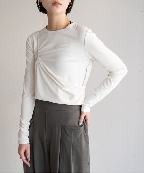 hwyl(ヒュイル)の「2WAYロングTシャツ(Tシャツ/カットソー・レディース・アイボリー/ブラック・FREE)」の7枚目の写真