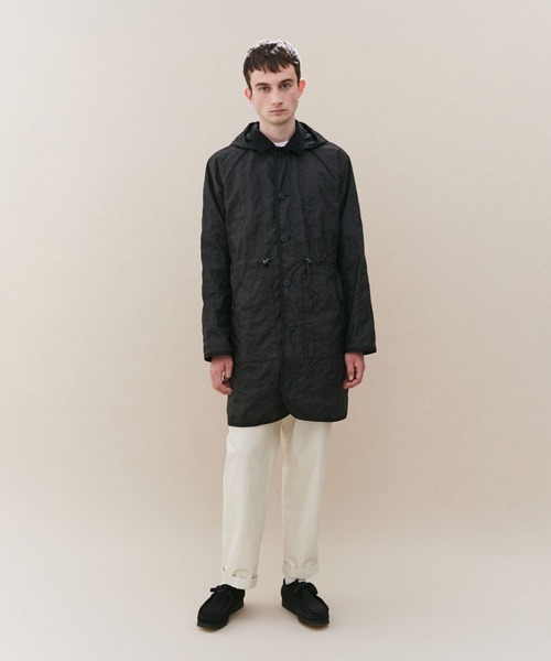 LAVENHAM（ラベンハム）の「Unwadded Gathered Waist Denston Mens / アンワディッド ギャザード ウエスト デンストン メンズ（その他アウター・メンズ・ダークブラック/ベージュ系その他・M/L/XS/S）」の4枚目の写真