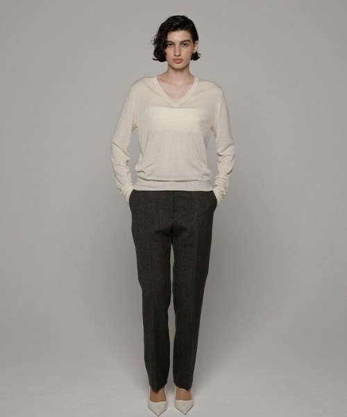 ETRE TOKYO（エトレトウキョウ）の「SANTEセンタークリーステーパードパンツ（スラックス・レディース・ブラック/グレー・M/S）」の7枚目の写真