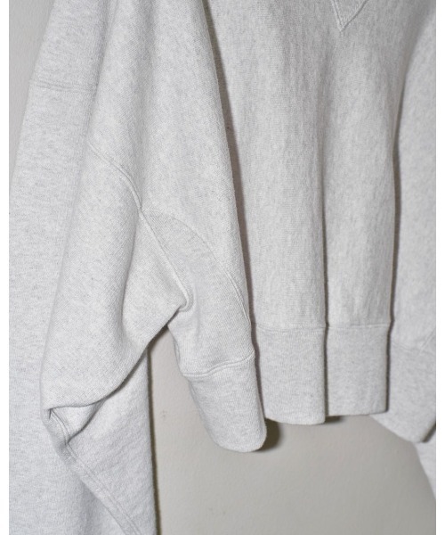 TODAYFUL（トゥデイフル）の「TODAYFUL Cropped Sweat Pullover