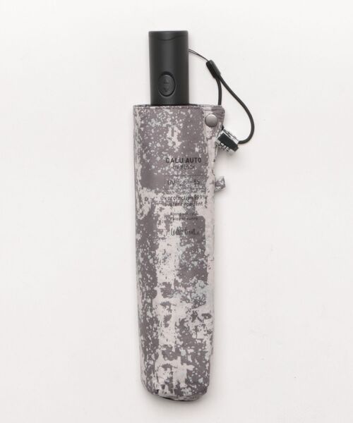 Waterfront（ウォーターフロント）の「【自動開閉】カルオート 反射 UVブロック 折 55cm スポンジドローイング（折りたたみ傘・メンズ・ネイビー/ブラウン/ライトグレー・FREE）」の14枚目の写真