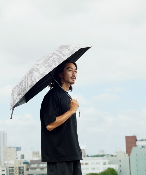 Waterfront（ウォーターフロント）の「【自動開閉】カルオート 反射 UVブロック 折 55cm スポンジドローイング（折りたたみ傘・メンズ・ネイビー/ブラウン/ライトグレー・FREE）」の4枚目の写真