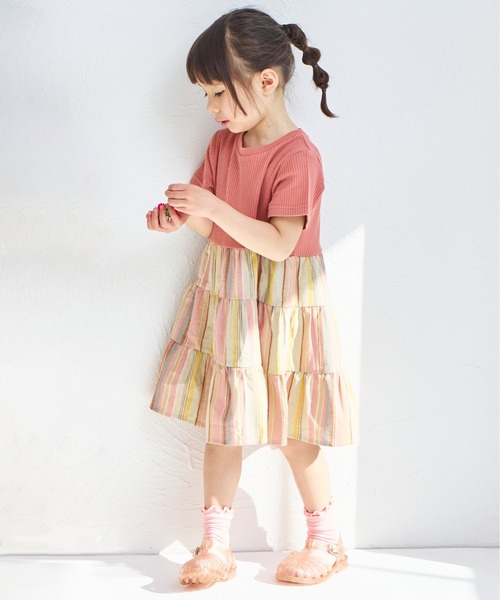 pairmanon（ペアマノン）の「【ふんわりワッフル】【リンクコーデ】ティアード切り替えワンピース（ワンピース・キッズ・ピンク系その他/ベージュ系その他/ブラック系その他/ホワイト系その他・140/90/110/100/120/150/130）」の18枚目の写真