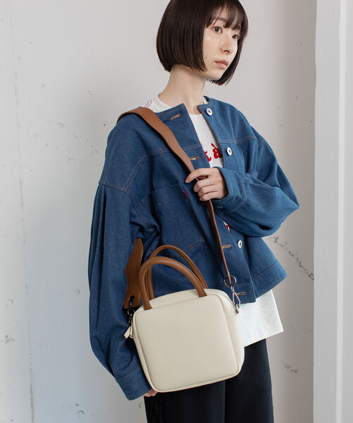 POU DOU DOU(プードゥドゥ)の「Dairy/wavyショルダー2wayバッグ(ショルダーバッグ・レディース・ブラック/アイボリー/グレー系/ダークグリーン・フリー)」の9枚目の写真