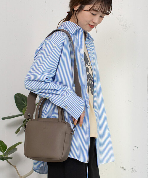 POU DOU DOU(プードゥドゥ)の「Dairy/wavyショルダー2wayバッグ(ショルダーバッグ・レディース・ブラック/アイボリー/グレー系/ダークグリーン・フリー)」の20枚目の写真