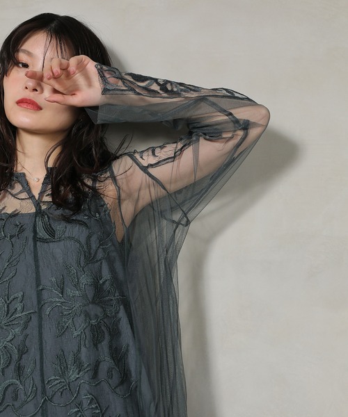 Kana(カナ)の「サイドプリーツ 刺繍レース ワンピース パーティー ドレス 結婚式 お呼ばれ マタニティー 妊婦 オケージョン(ドレス・レディース・グリーン/ブラウン/ブラック/グレー・M)」の7枚目の写真