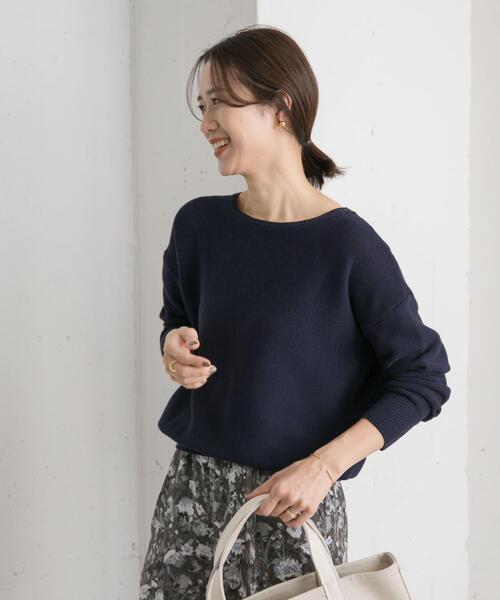 URBAN RESEARCH DOORS（アーバンリサーチドアーズ）の「コットンボートネックガーターKNIT（ニット/セーター・レディース・ライトグレー/ネイビー/モカ・MEDIUM）」の7枚目の写真