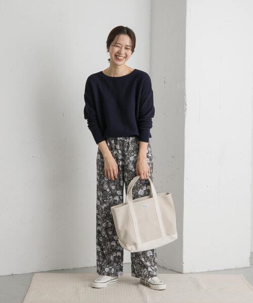 URBAN RESEARCH DOORS（アーバンリサーチドアーズ）の「コットンボートネックガーターKNIT（ニット/セーター・レディース・ライトグレー/ネイビー/モカ・MEDIUM）」の11枚目の写真