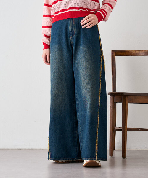 w closet（ダブルクローゼット）の「フリンジバギーデニムパンツ（デニムパンツ・レディース・ブルー/サックスブルー/ベージュ/ブラウン/ピンク/ブラウン系その他・SMALL/MEDIUM/X-SMALL）」の5枚目の写真