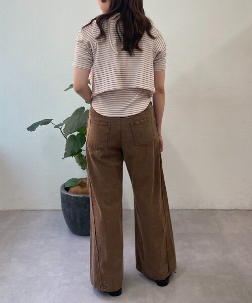 w closet(ダブルクローゼット)の「フリンジバギーデニムパンツ(デニムパンツ・レディース・ブルー/サックスブルー/ベージュ/ブラウン/ピンク/ブラウン系その他/ブラック・SMALL/MEDIUM/X-SMALL)」の8枚目の写真