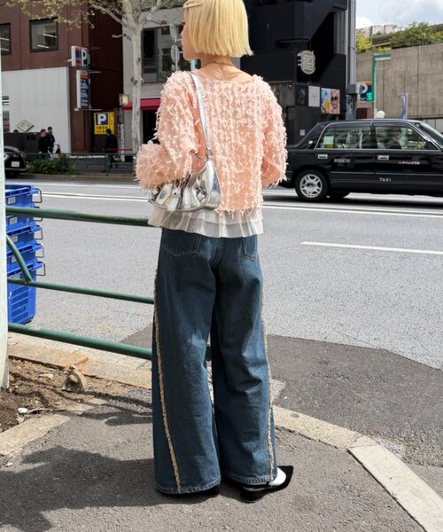 w closet（ダブルクローゼット）の「フリンジバギーデニムパンツ（デニムパンツ・レディース・ブルー/サックスブルー/ベージュ/ブラウン/ピンク/ブラウン系その他/ブラック・SMALL/MEDIUM/X-SMALL）」の21枚目の写真