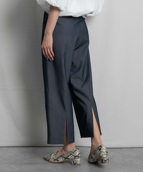 RAW FUDGE（ローファッジ）の「バックスリットストレートパンツ（スラックス・レディース・ブラック/ネイビー/ベージュ・M）」の3枚目の写真