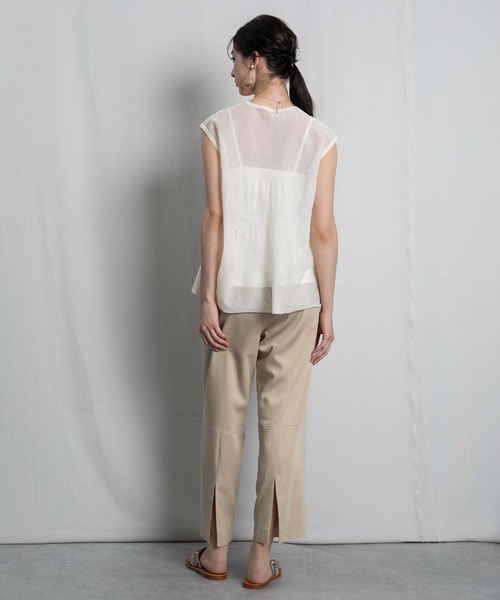 RAW FUDGE（ローファッジ）の「バックスリットストレートパンツ（スラックス・レディース・ブラック/ネイビー/ベージュ・M）」の13枚目の写真