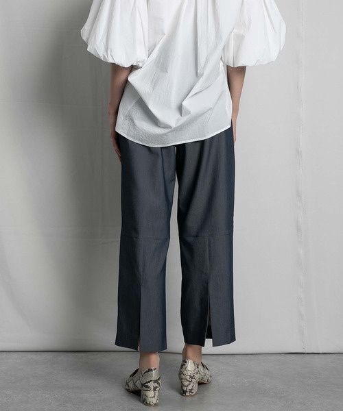 RAW FUDGE（ローファッジ）の「バックスリットストレートパンツ（スラックス・レディース・ブラック/ネイビー/ベージュ・M）」の16枚目の写真