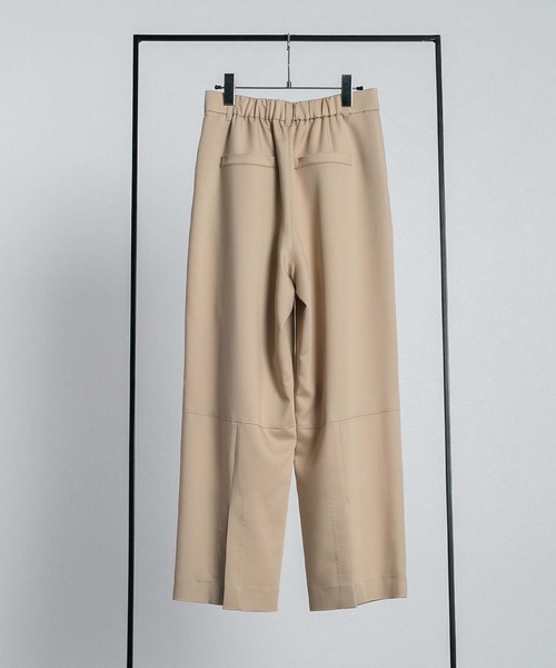 RAW FUDGE（ローファッジ）の「バックスリットストレートパンツ（スラックス・レディース・ブラック/ネイビー/ベージュ・M）」の5枚目の写真