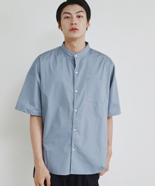 COMMON WARE(コモンウェアー)の「COMMONWARE:ビッグサイズバンドカラーシャツS/S(シャツ/ブラウス・メンズ・イエロー/ホワイト/グリーン/グリーン系/サックスブルー系/グレイッシュベージュ/ブラック×ホワイト/ラベンダー/ホワイト×ブルー/サックスブルー・XL/M/L)」の8枚目の写真