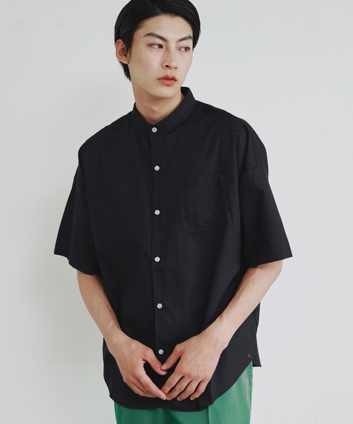 COMMON WARE(コモンウェアー)の「COMMONWARE:ビッグサイズバンドカラーシャツS/S(シャツ/ブラウス・メンズ・イエロー/ホワイト/グリーン/グリーン系/サックスブルー系/グレイッシュベージュ/ブラック×ホワイト/ラベンダー/ホワイト×ブルー/サックスブルー・XL/M/L)」の22枚目の写真
