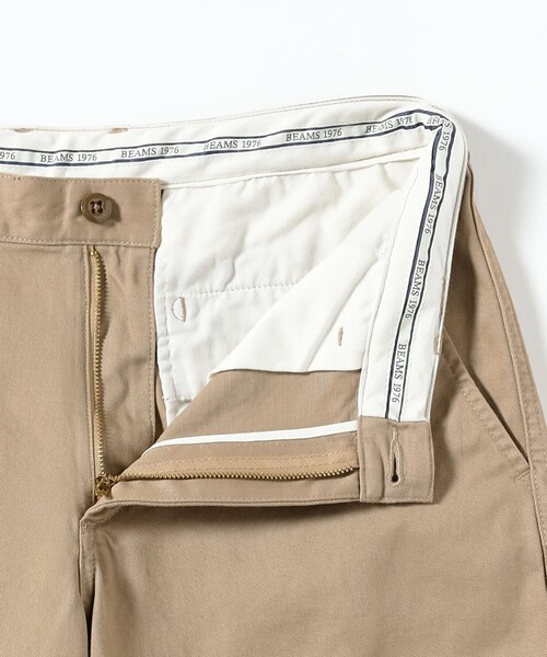 BEAMS(ビームス)の「BEAMS / ベーシック チノショーツ(その他パンツ・メンズ・ベージュ/ネイビー/オリーブ/ブラック・XL/L/M/S)」の16枚目の写真