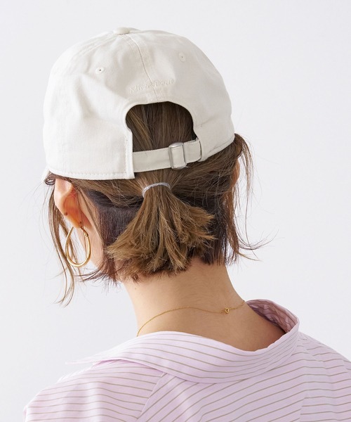 NEW ERA(ニューエラ)の「【NEW ERA×MICA&DEAL】ロゴ刺繍コラボレーションCAP-9TWENTY(キャップ・レディース・アイボリー/グレイッシュベージュ/ベージュ/ネイビー・FREE)」の7枚目の写真