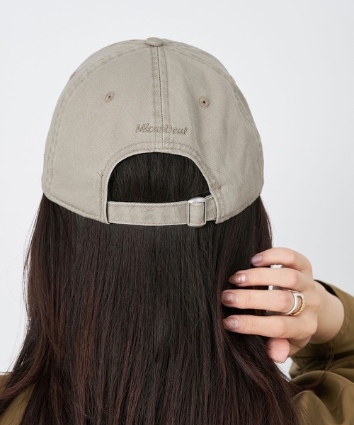 NEW ERA(ニューエラ)の「【NEW ERA×MICA&DEAL】ロゴ刺繍コラボレーションCAP-9TWENTY(キャップ・レディース・アイボリー/グレイッシュベージュ/ベージュ/ネイビー・FREE)」の16枚目の写真