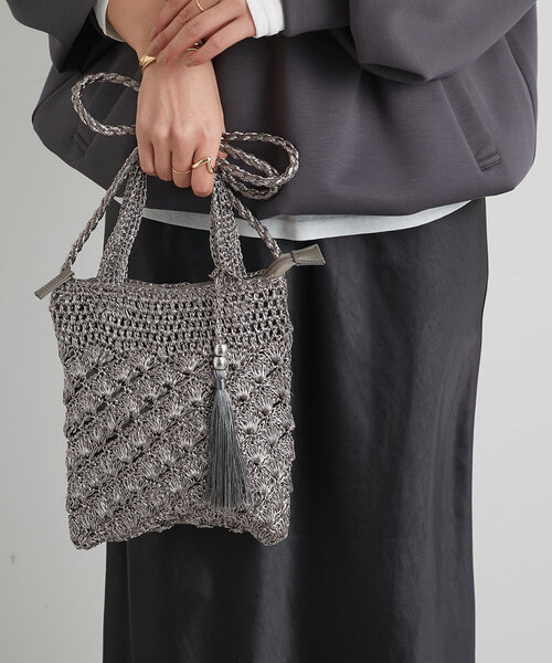 un dix cors（アンディコール）の「メタリック柄編みミニショルダー（ショルダーバッグ・レディース・ブロンズ/シルバー・FREE）」の8枚目の写真