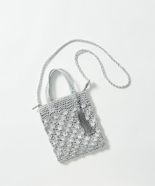 un dix cors（アンディコール）の「メタリック柄編みミニショルダー（ショルダーバッグ・レディース・ブロンズ/シルバー・FREE）」の4枚目の写真