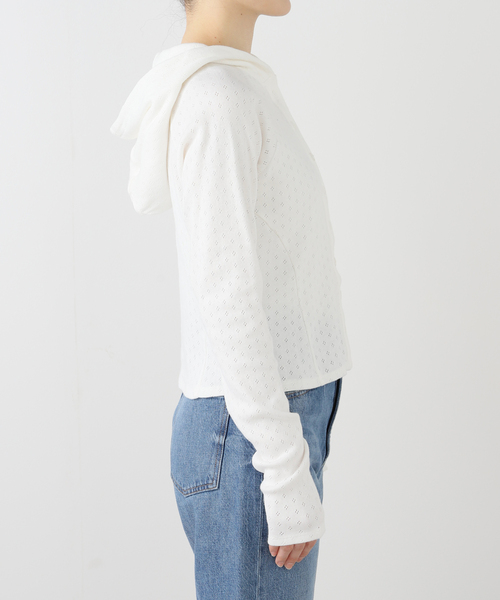 TUOMIO(トゥオミオ)の「【Geek Office / ギークオフィス】TUOMIO / トゥオミオ POINTELLE BUTTONED HOODIE(パーカー・レディース・ホワイト/ブラック・SMALL)」の4枚目の写真