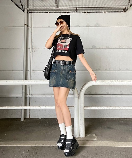 non-hedge(ノンヘッジ)の「転写プリントショート丈Tシャツ(Tシャツ/カットソー・レディース・ブラック/グレー/オフホワイト/ベージュ/チャコール・FREE)」の13枚目の写真
