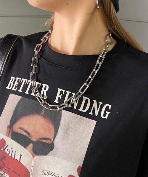 non-hedge(ノンヘッジ)の「転写プリントショート丈Tシャツ(Tシャツ/カットソー・レディース・ブラック/グレー/オフホワイト/ベージュ/チャコール・FREE)」の7枚目の写真