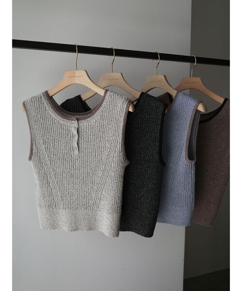 LAGUNAMOON（ラグナムーン）の「ミニマルメランジニットプルオーバー（ニット/セーター・レディース・ベージュ/ブラウン/ブラック/ライトブルー・FREE）」の5枚目の写真