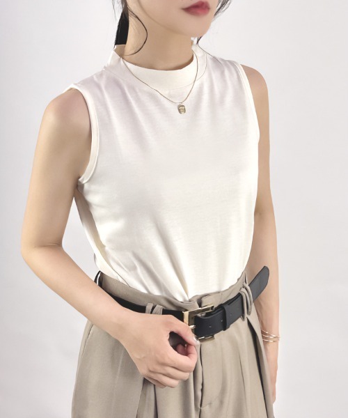 美品・新品未使用プニュズカラーZIPハイネックトップ ハイネックふわっとタッチニット通販｜レディースファッション