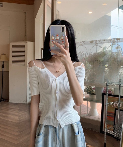 SHEPP（シープ）の「Vネック オフショル リブトップス（Tシャツ/カットソー・レディース・アイボリー/ブラック/ピンク/ホワイト・F）」の8枚目の写真