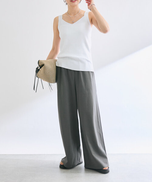 RIVE DROITE(リヴドロワ)の「【アンサンブル対応可】シルク混2wayニットキャミ(キャミソール・レディース・ホワイト/ブラウン/ブラック・FREE)」の16枚目の写真