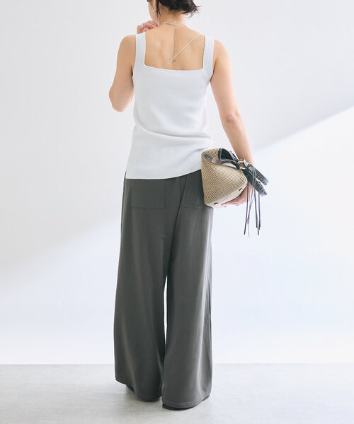 RIVE DROITE(リヴドロワ)の「【アンサンブル対応可】シルク混2wayニットキャミ(キャミソール・レディース・ホワイト/ブラウン/ブラック・FREE)」の14枚目の写真