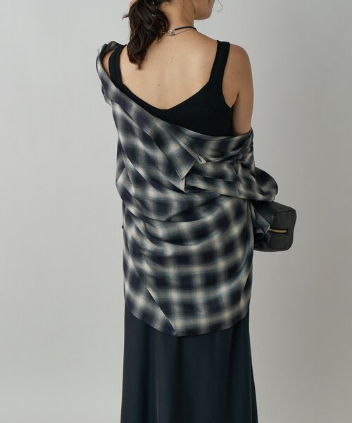 RIVE DROITE(リヴドロワ)の「【アンサンブル対応可】シルク混2wayニットキャミ(キャミソール・レディース・ホワイト/ブラウン/ブラック・FREE)」の5枚目の写真