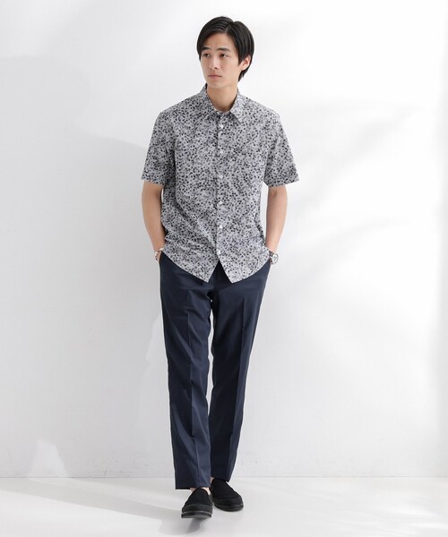 TAKEO KIKUCHI(タケオキクチ)の「ストライプ小花プリント 半袖シャツ(シャツ/ブラウス・メンズ・グレー系/ブルー系その他2/ダークブラウン系・01/02/03/04)」の15枚目の写真