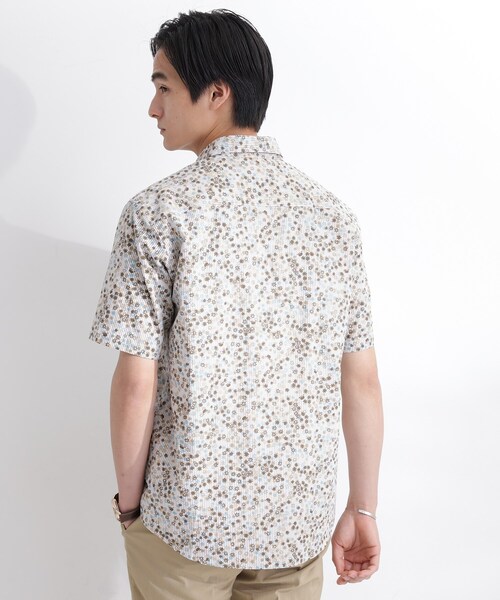 TAKEO KIKUCHI(タケオキクチ)の「ストライプ小花プリント 半袖シャツ(シャツ/ブラウス・メンズ・グレー系/ブルー系その他2/ダークブラウン系・01/02/03/04)」の18枚目の写真