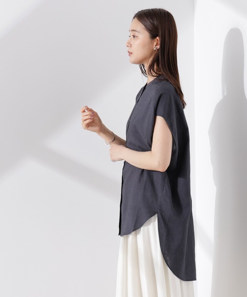 NANO universe(ナノユニバース)の「Anti Smell Linen フレンチスリーブシャツ(シャツ/ブラウス・レディース・ホワイト/ブラウン/チャコール・FREE)」の5枚目の写真