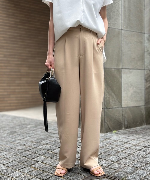 Emma Taylor(エマテイラー)の「リネンライクタックワイドパンツ(その他パンツ・レディース・ベージュ/ブラック/ネイビー・38/36)」の12枚目の写真