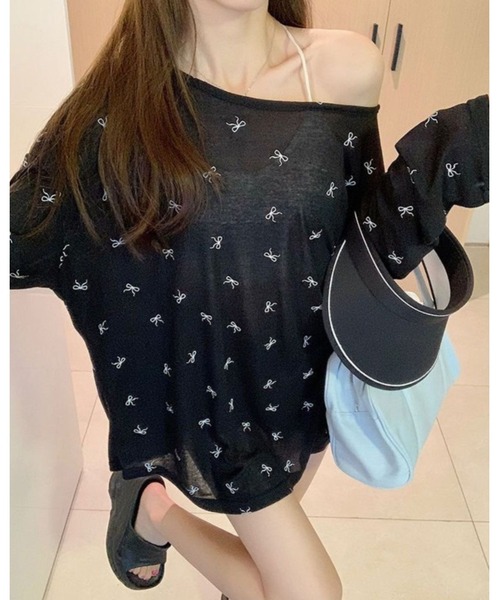 FUNdaysion(ファンデイション)の「バッククロスリボン柄シアートップス(Tシャツ/カットソー・レディース・ブラック/ホワイト・M)」の19枚目の写真