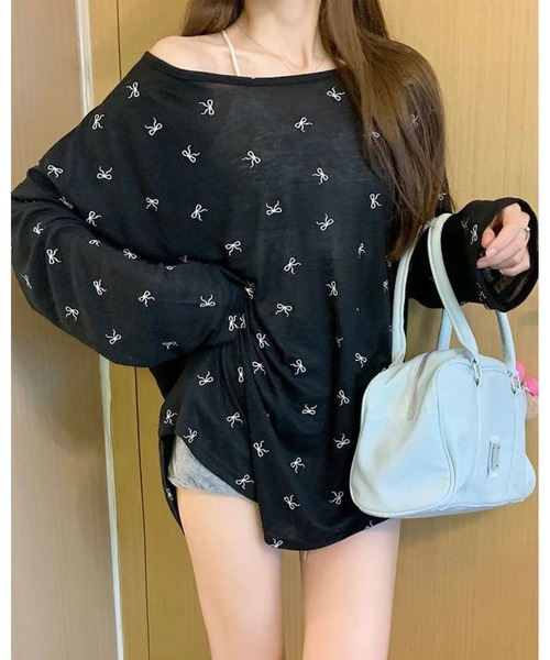 FUNdaysion(ファンデイション)の「バッククロスリボン柄シアートップス(Tシャツ/カットソー・レディース・ブラック/ホワイト・M)」の18枚目の写真